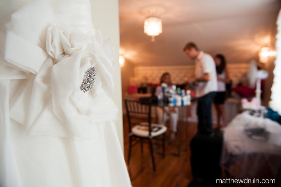 Atlanta Wedding Photographer Matthew Druin Atlanta bride getting ready on her wedding day with dress at Naylor Hall matthewdruin.com